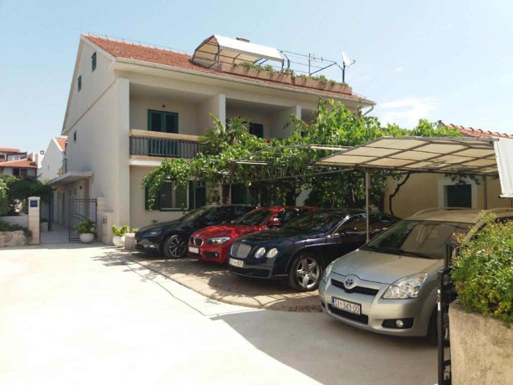Apartment Tonka Vodice Kültér fotó
